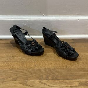 ECCO Black Leather Flower Strappy Slingback Casual Wedge Heel Shoe Women Sz 39